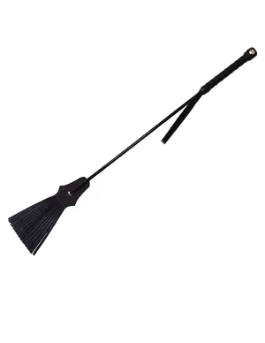 Rouge Tasseled Leather Riding Crop