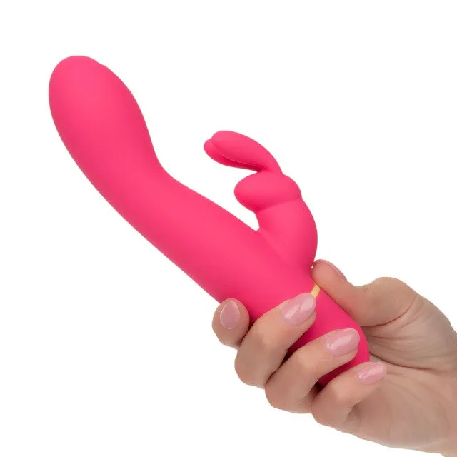 Vibrator rabbit CALEXOTICS Love Bunny - Vibrating G Bunny. pentru stimularea clitorisului și punctului G. 100  combinații de senzații. rezistent la apă IPX7. roz